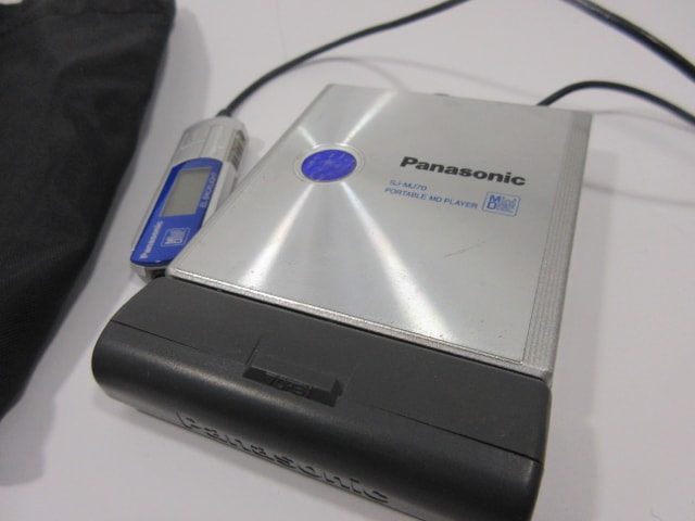 Panasonic SJ-MJ70-S シルバー ポータブルMDプレーヤー 中古