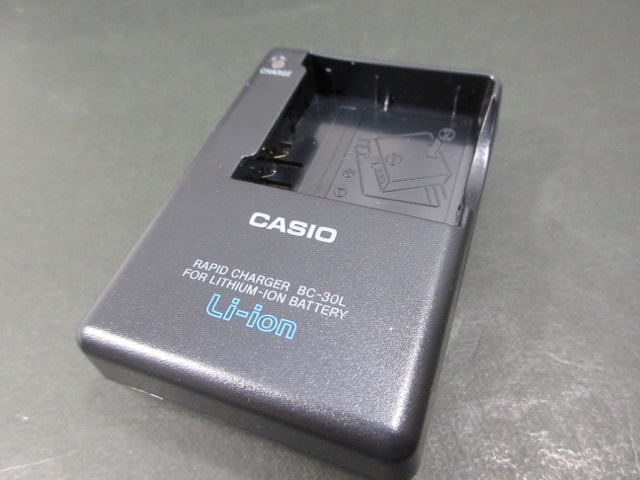 CASIO デジタルカメラ EXILIM BC-30L リチウム急速充電器 純正